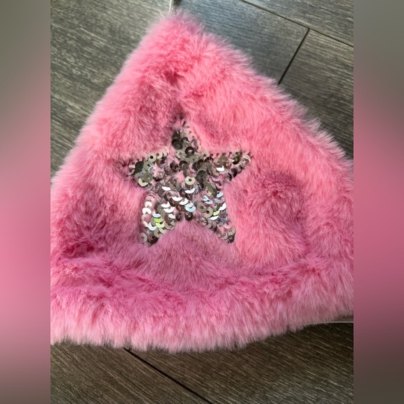 RARE!! SHEIN Rave Fuzzy Pink Faux Fur Bikini Top w Metallic Sequin Star M NWT! - Picture 8 of 10